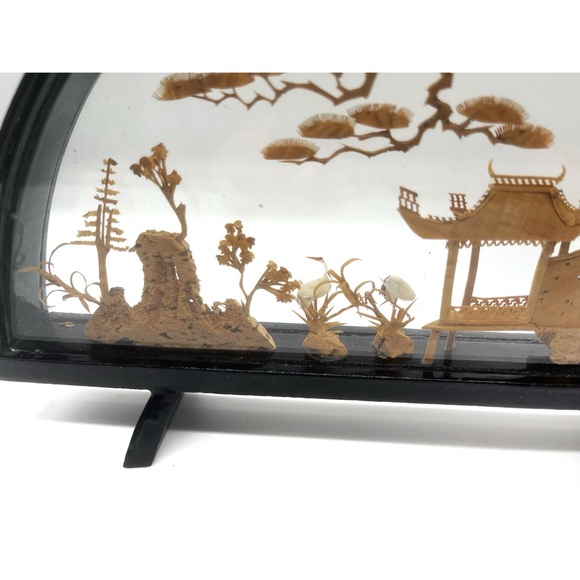 Vintage Chinese Cork Art Mini Diorama 3D Carved Scene Courting Cranes Lacquered - Picture 5 of 8
